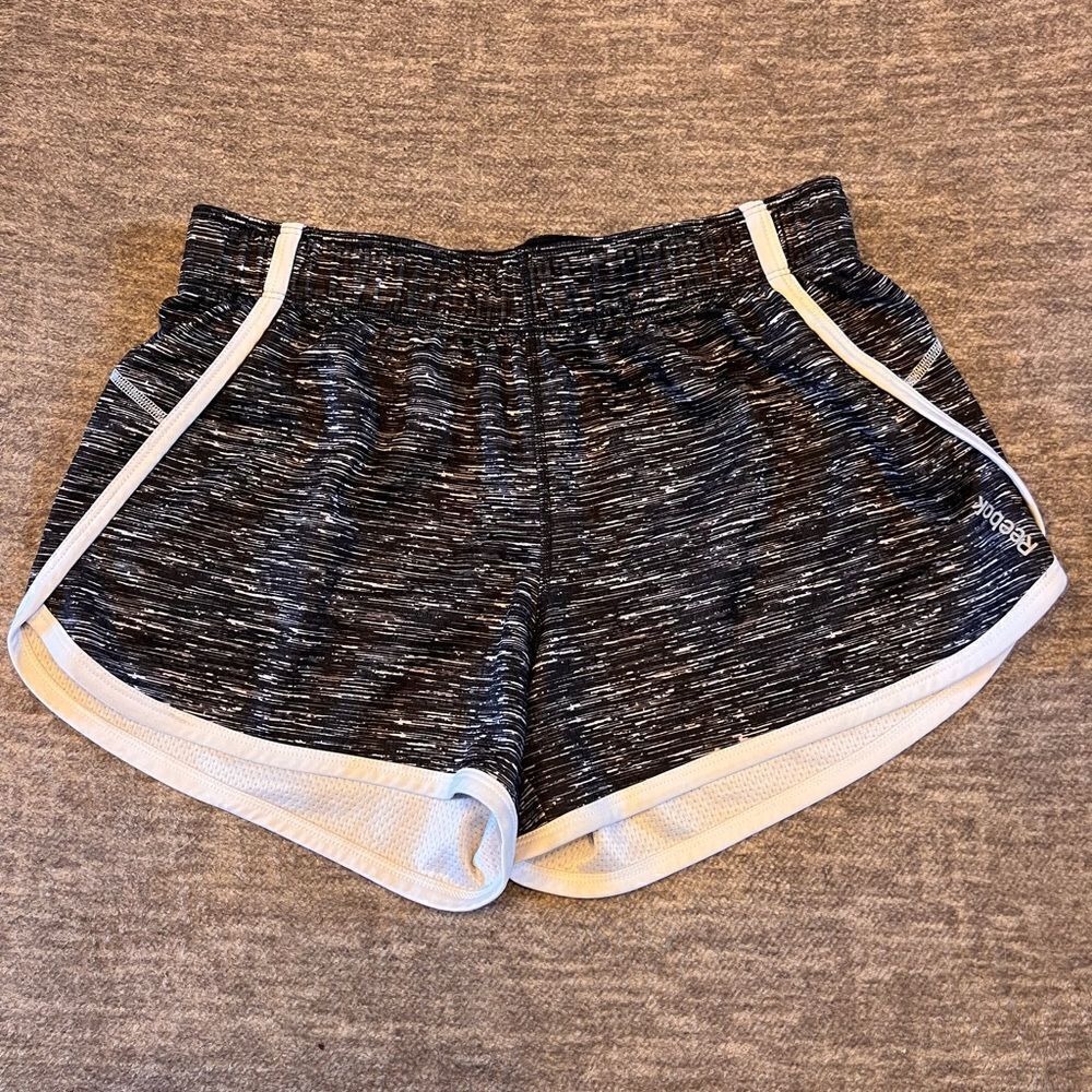 Reebok Sz Medium Speedwick Shorts Black and White